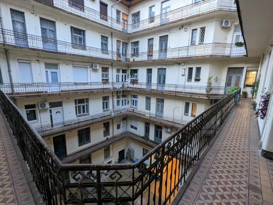 Spacious 4Br Oasis In Central Budapest - Bp Sky Екстериор снимка